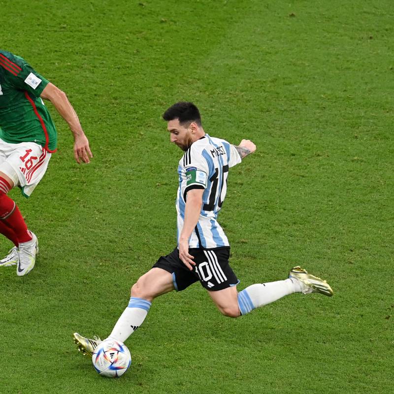 Những cú sút làm nên tên tuổi của M10